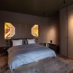 Lägenhetshotell Room 12 5*