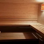12 アパートホテル ブカレスト