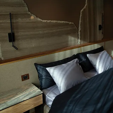 Room12 House Aparthotel Bukarest
