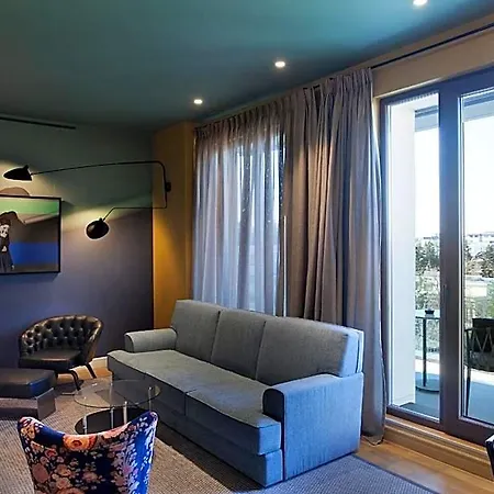 Room 12 Bukarest