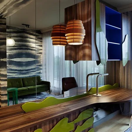 Room12 House