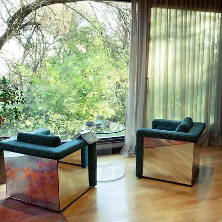 Aparthotel Room12 House