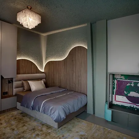 Room12 House Aparthotel