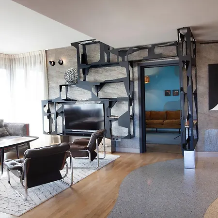 Room12 House Aparthotel