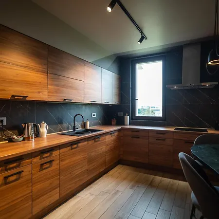 12 Hotel apartamentowy Bukareszt